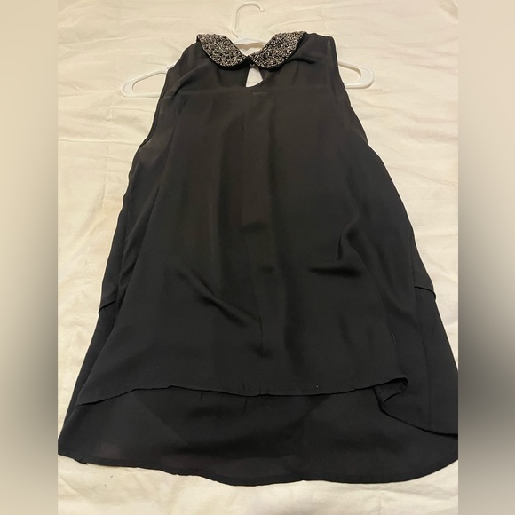 Soprano Black Flowy Sleeveless Dress Blouse with Silver Beaded Collar - Picture 4 of 6